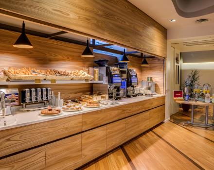 Prova il ricco buffet breakfast del Best Western Plus Hotel Bologna, 4 stelle vicino a Venezia!