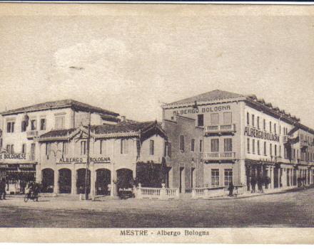 1920 Hotel Bologna